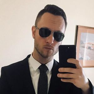 Meet your Posher, Igor